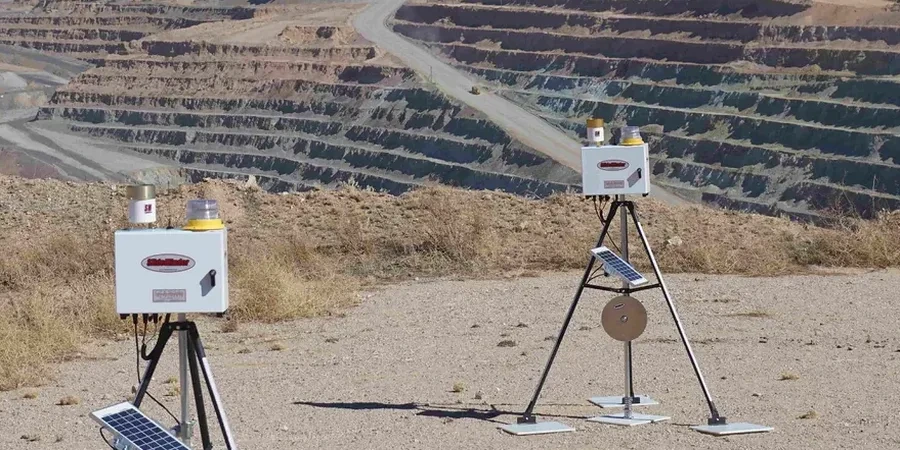 Geotechnische Baugrubenüberwachung in Schwerin: Sicherheit von der ersten Schürfung an